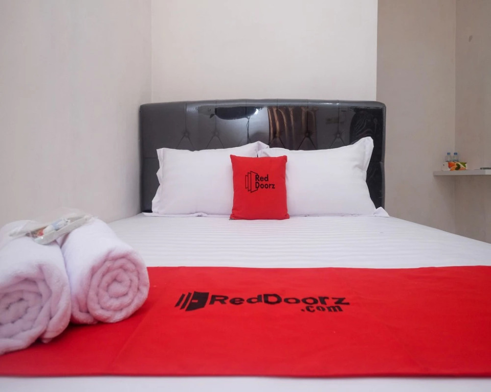 RedDoorz Syariah near Jogja Expo Center