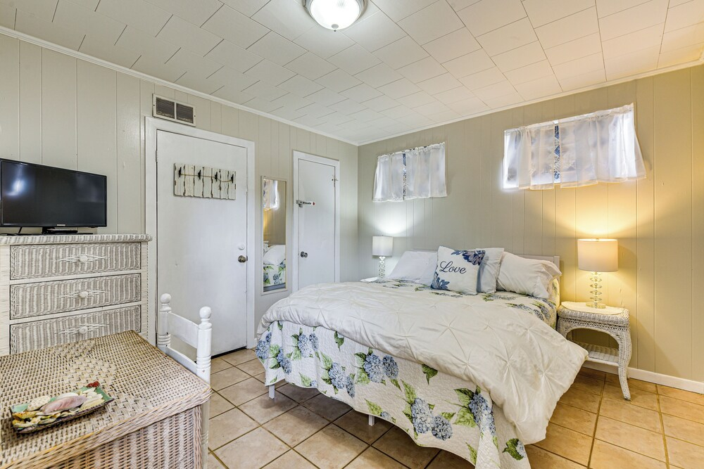 'two by Sea' Beachfront Private Home w/ Courtyard!