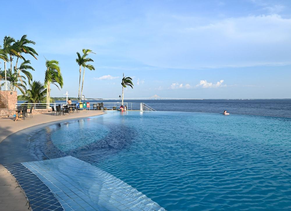 Tropical executive hotel Flat 1006