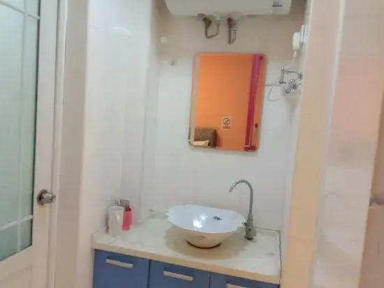 Changsha Road Renjia Hotel Apartment (Changsha University of Technology)