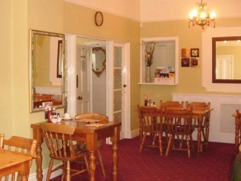 Linden Lodge