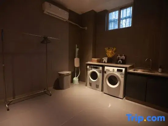 Home Inn Neo (Puyang Fan County Trade City Dafeng International Shopping Mall)