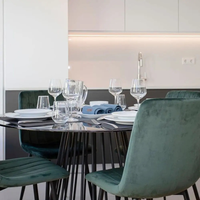Liiiving in Porto-modern Glam Rooftop Apartment