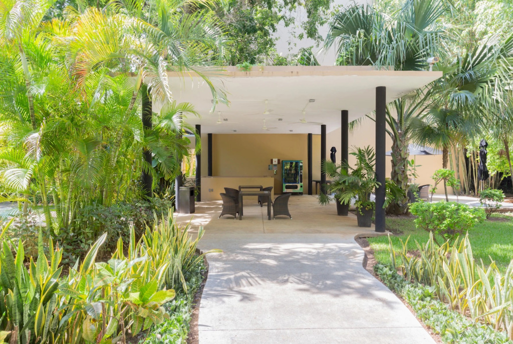Stunning and Exclusive 3BR PentHouse in Playa del Carmen with Private Pool and Terrace