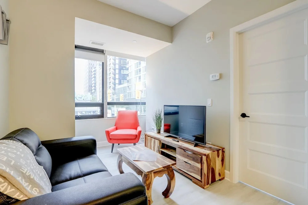 The Met Apartments by Corporate Stays