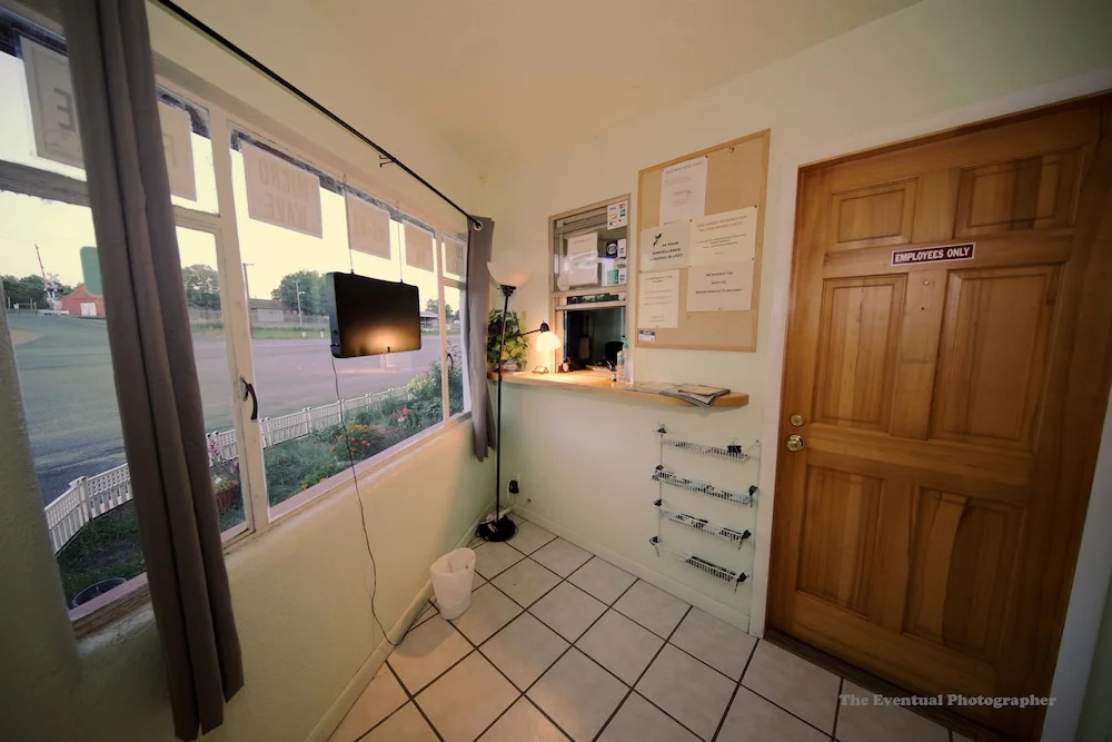Kim's Oasis Motel