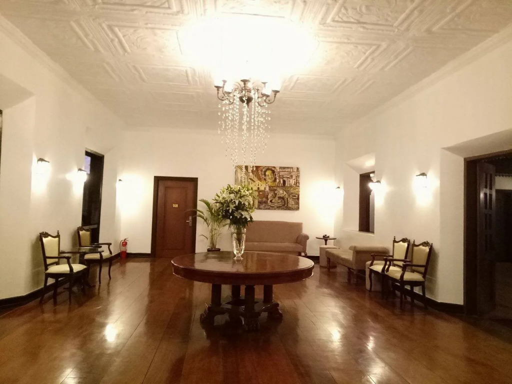 Vigan Plaza Hotel