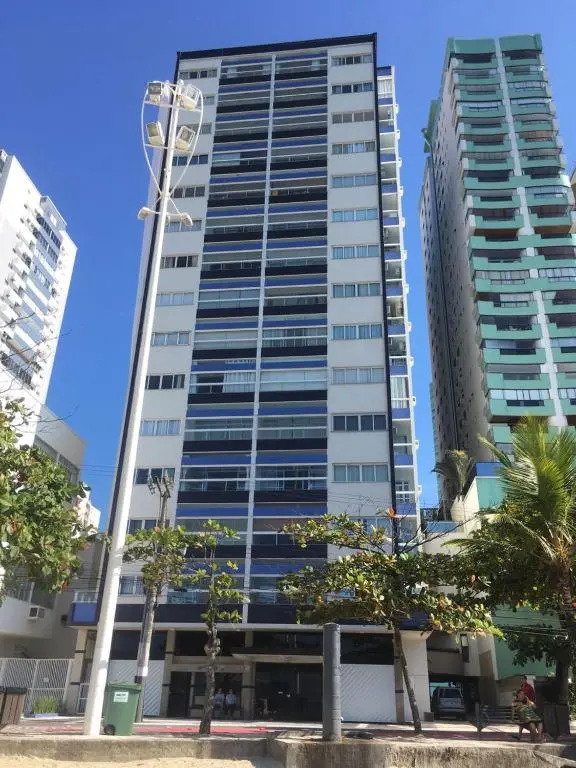 Fantástico apartamento Frente ao mar em Balneário Camboriú