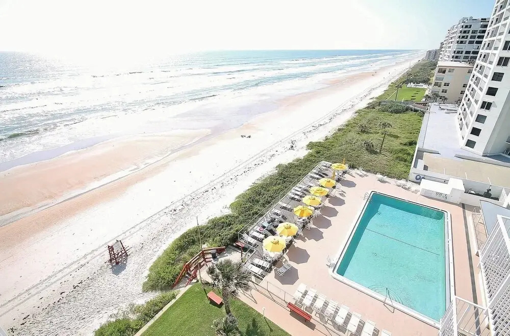 The Smyrna Beach Club 818B Apartment 2