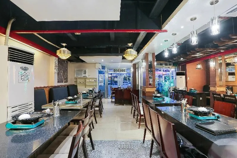 PARADISE HOTEL