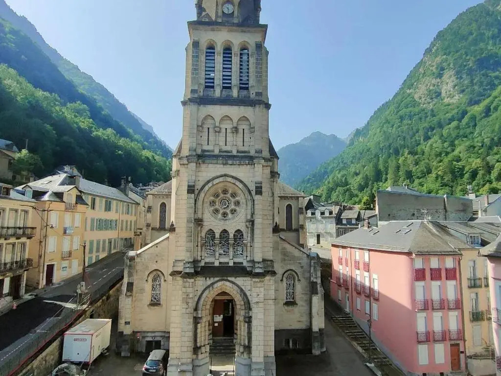 Appartement Cauterets, 3 pièces, 4 personnes - FR-1-234-144