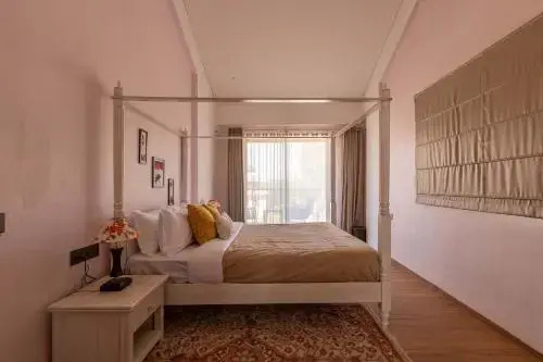 Hamida house 6BHK