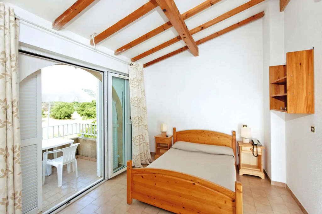 Res Le Vieux Moulin Ile Rousse, Apartment for 4 pers