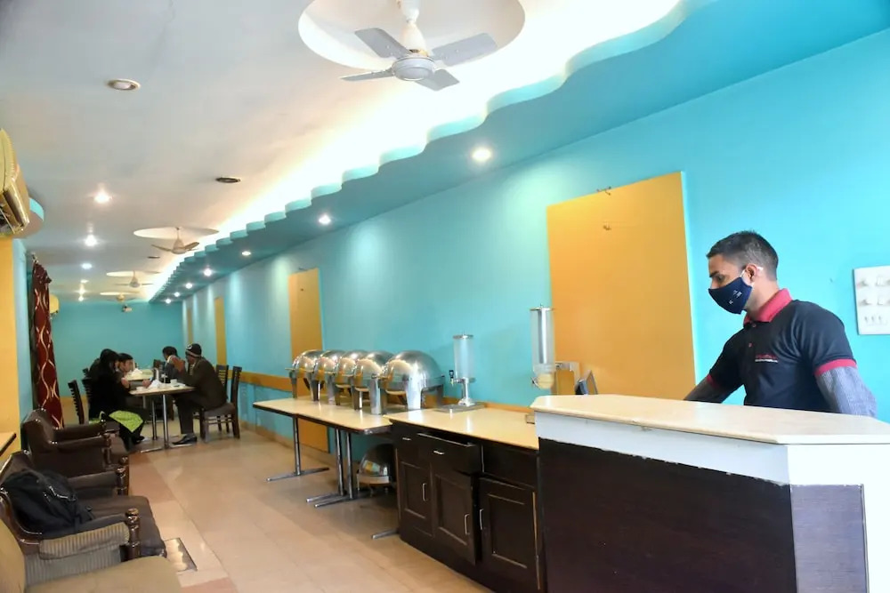 Hotel City Grand Varanasi