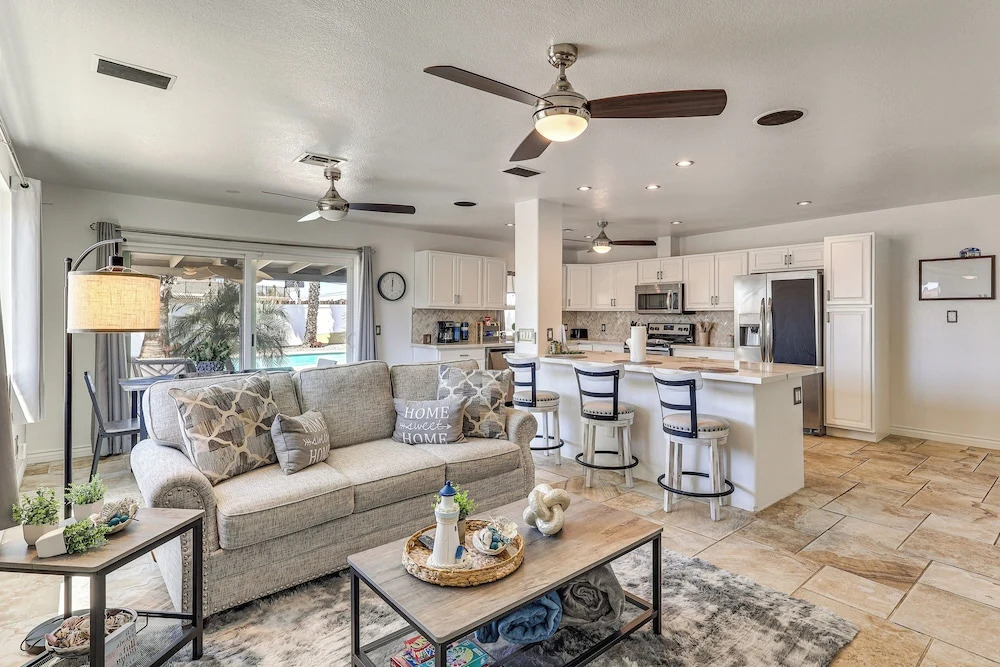 Desert Retreat Near Lake Havasu w/ Backyard Oasis