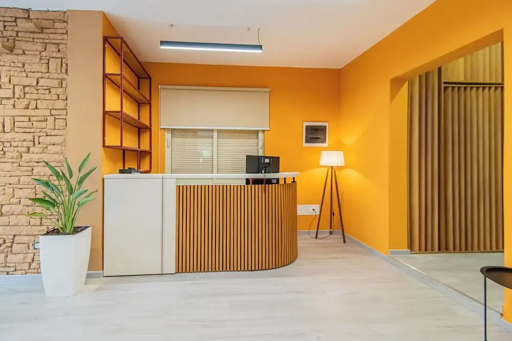 ApartHotel EDA
