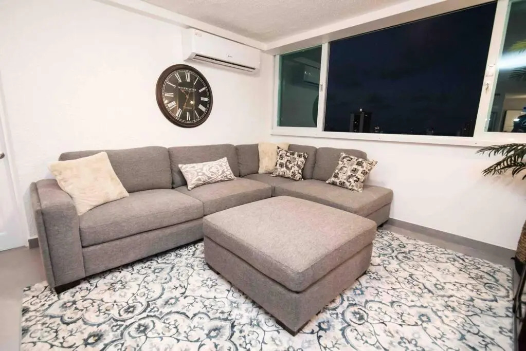 Blissful 3BR Art District Apt with PK & Fast WiFi