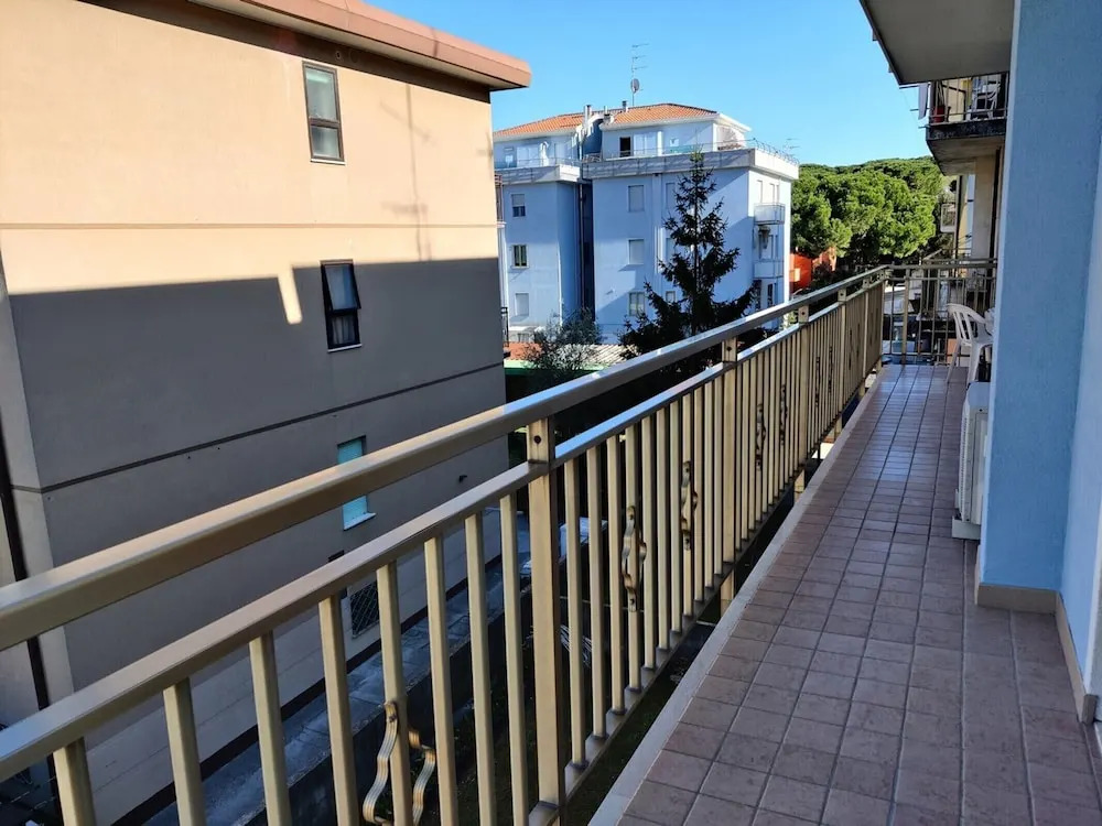 Spacious Apartment Close to the Beach