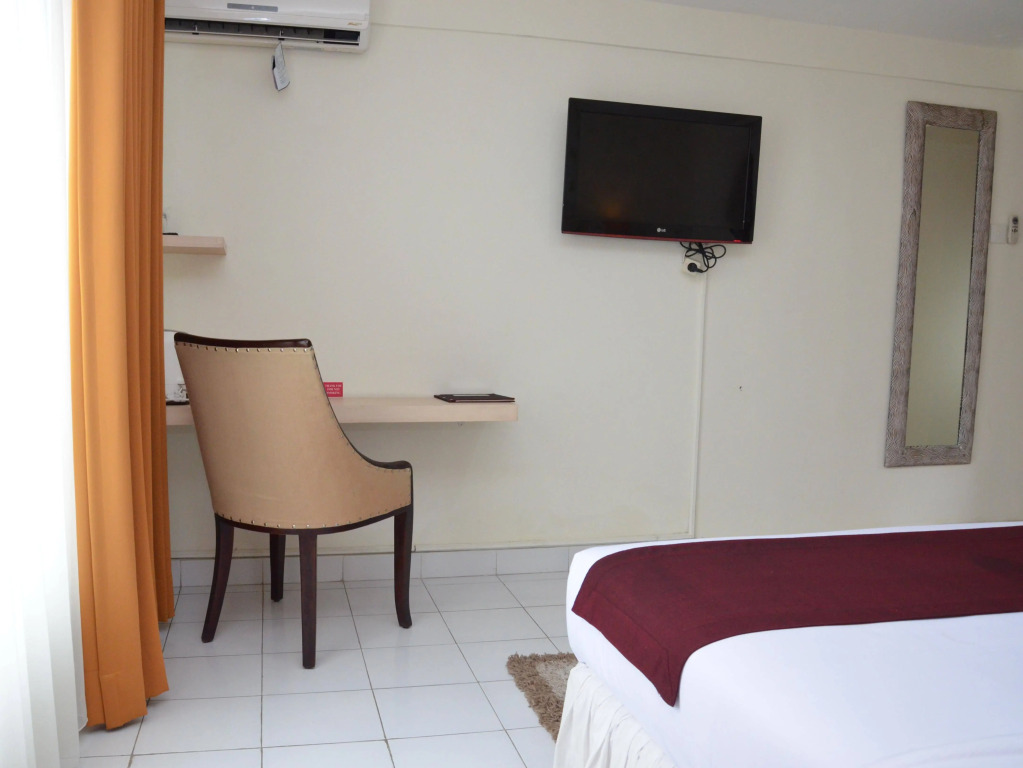 Santosa City Hotel