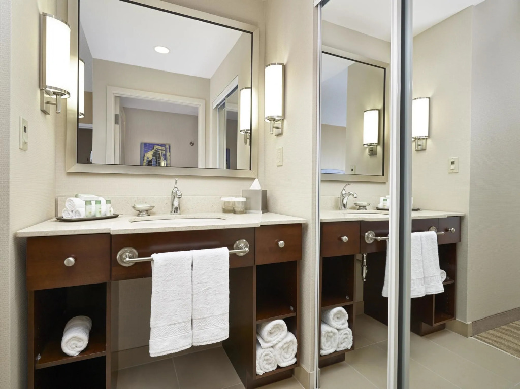 Homewood Suites by Hilton Halifax - Downtown