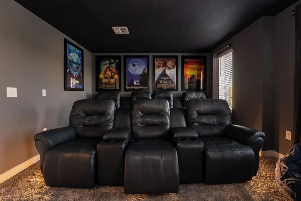 Awesome 8BR Villa Pool Theater Arcade