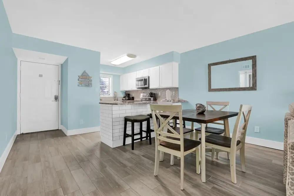 Seaside Beach Racquet 4210- Beachfront Pools 2 Bedrooms 2 Baths