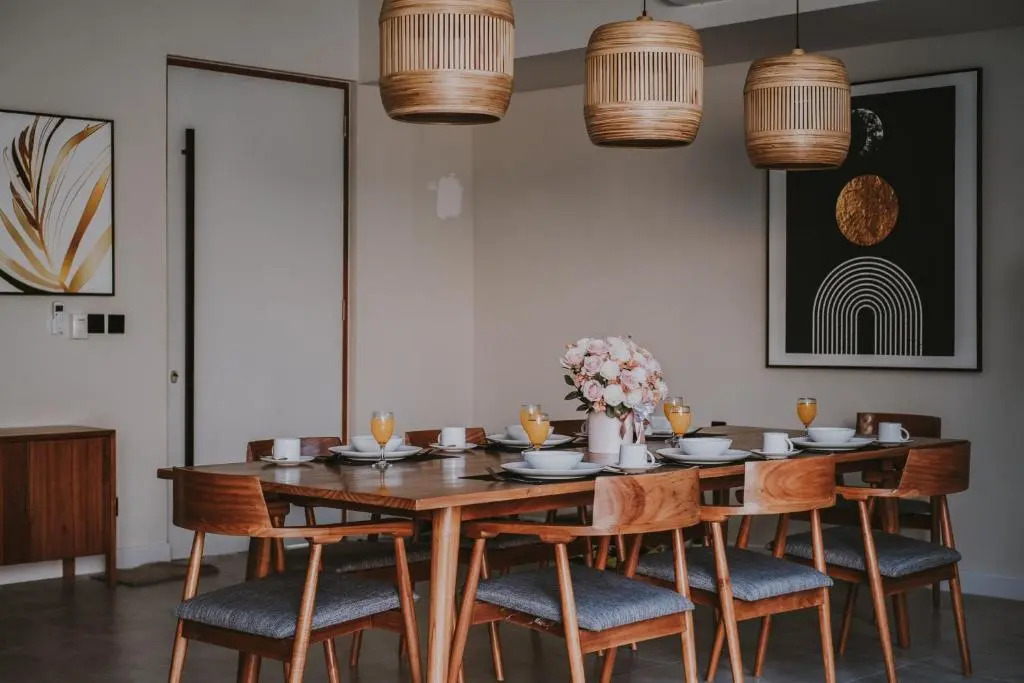 New 4 Br 5 Min Walk To Berawa Beach Enclosed Livng