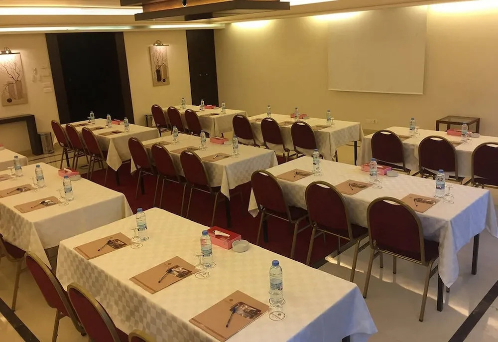 Markazia Suites