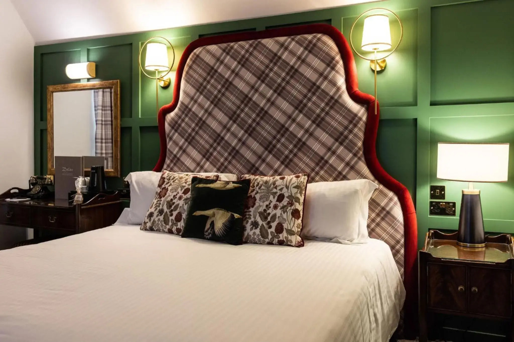 Somerville Hotel