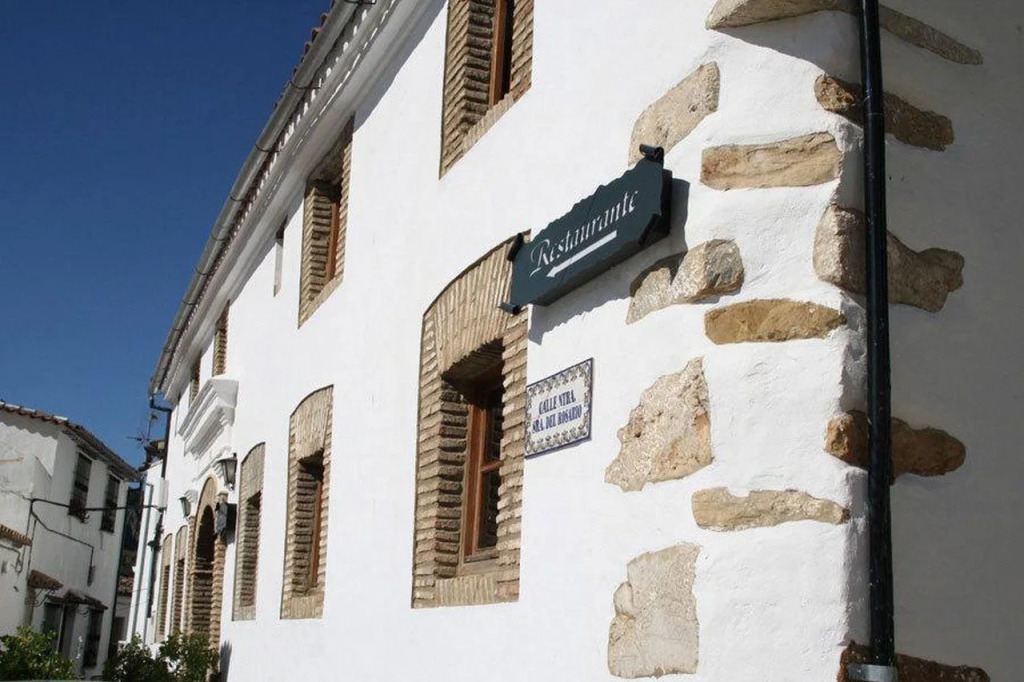 Tugasa Hotel y Apartamentos rurales La Posada