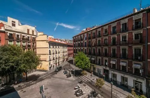 Chic Rentals La Latina