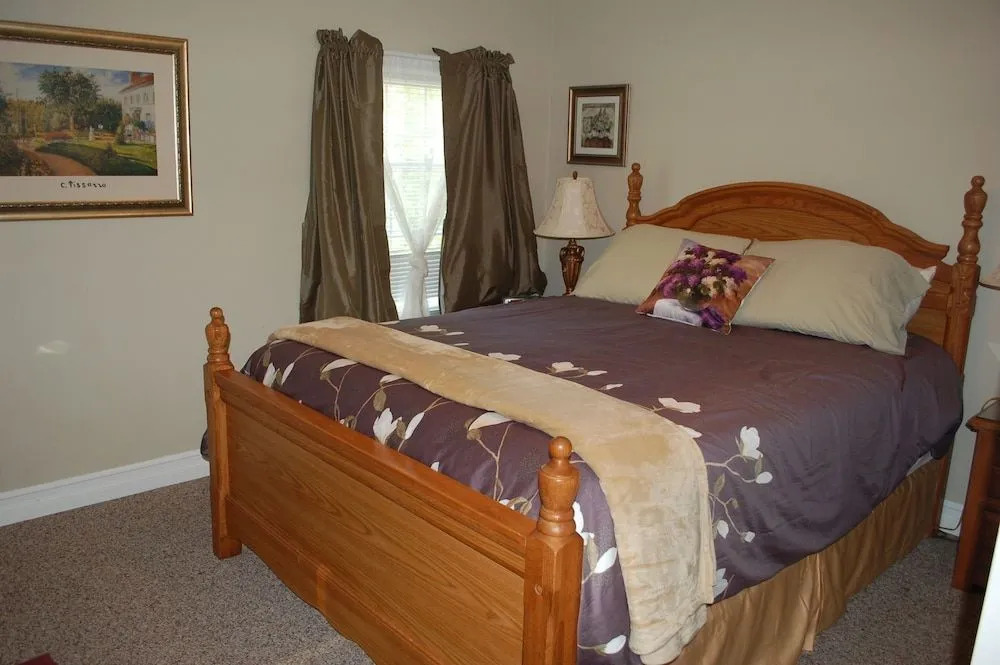 Accommodations Niagara Bed and Breakfast