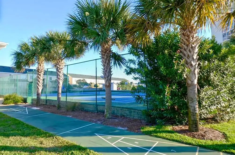 Shoreline 3073 Condo by RedAwning