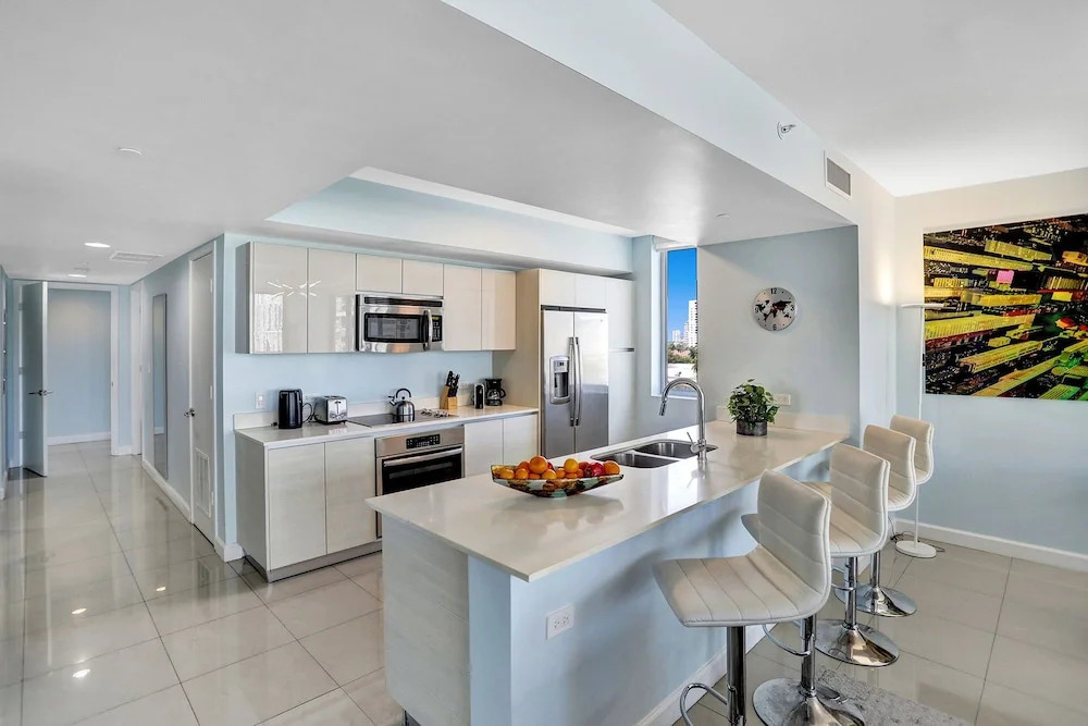 Amazing 3Bd Condo Beachwalk Resort