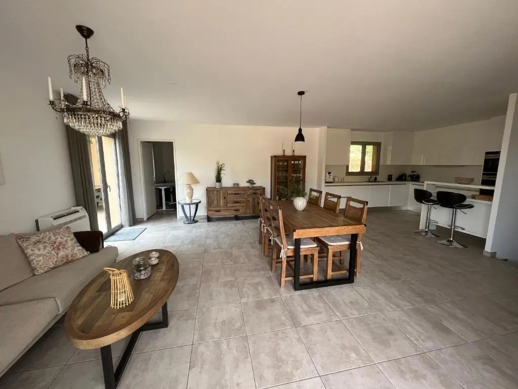 Appartement neuf, 128 m², 3 terrasses