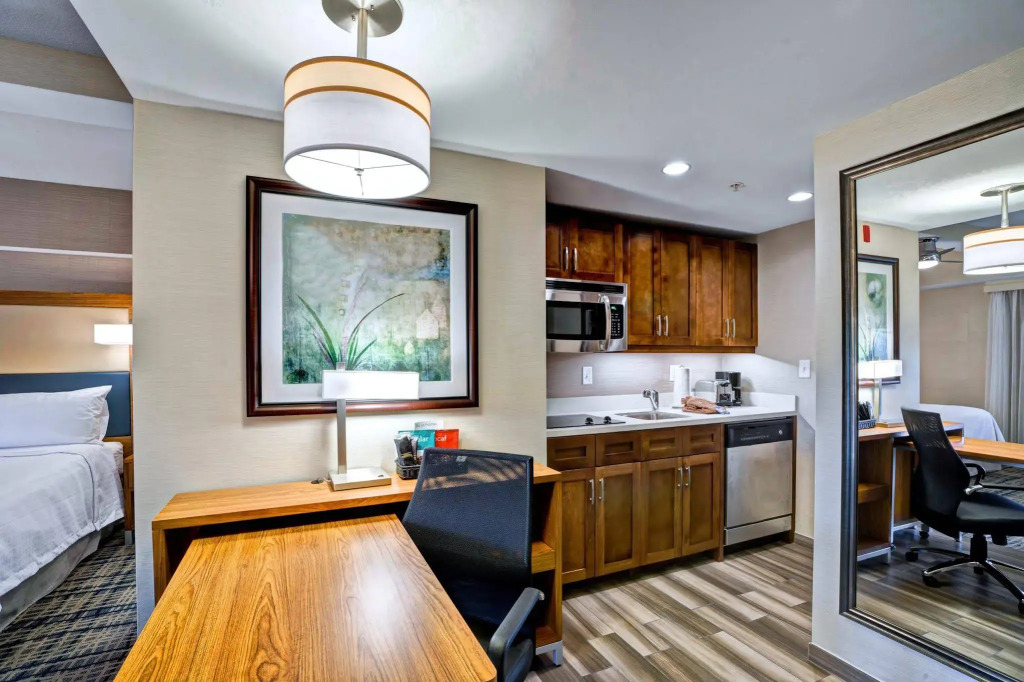 Homewood Suites by Hilton Boston Brookline-Longwood Medical