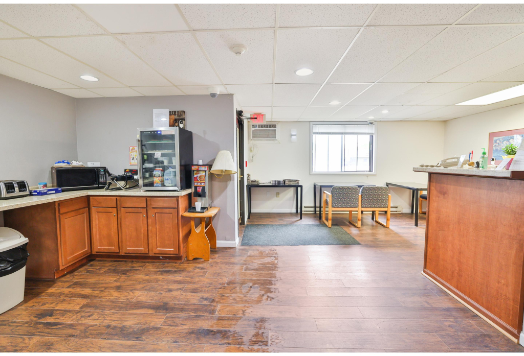 OYO Hotel Pipestone MN, Canterbury Park