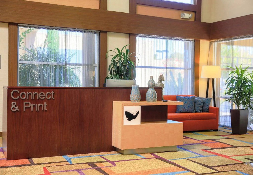 Fairfield Inn and Suites by Marriott San Jose Airport