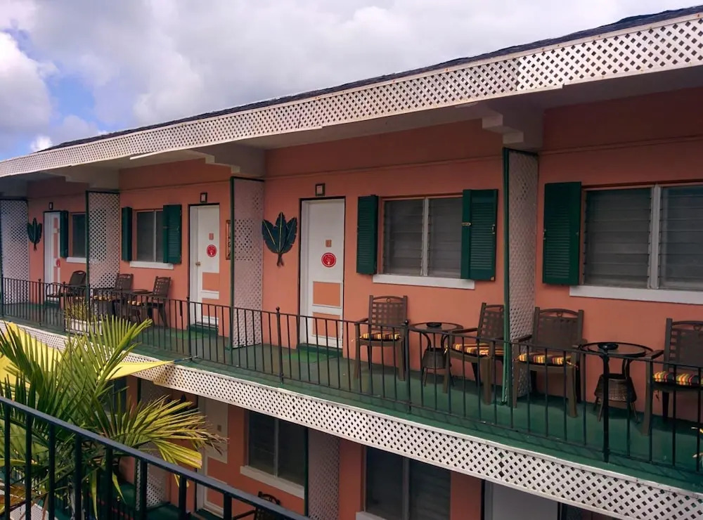 Towne Hotel