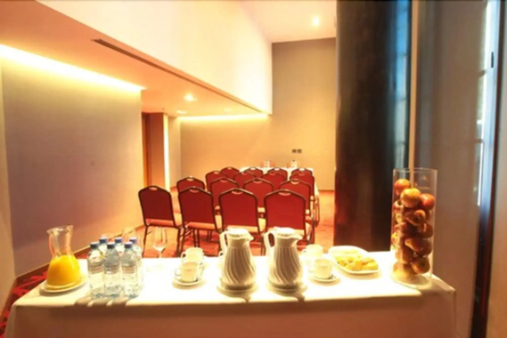 Yrigoyen 111 Hotel