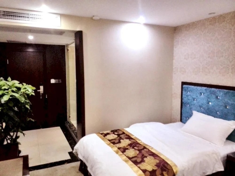 Lantian Hotel