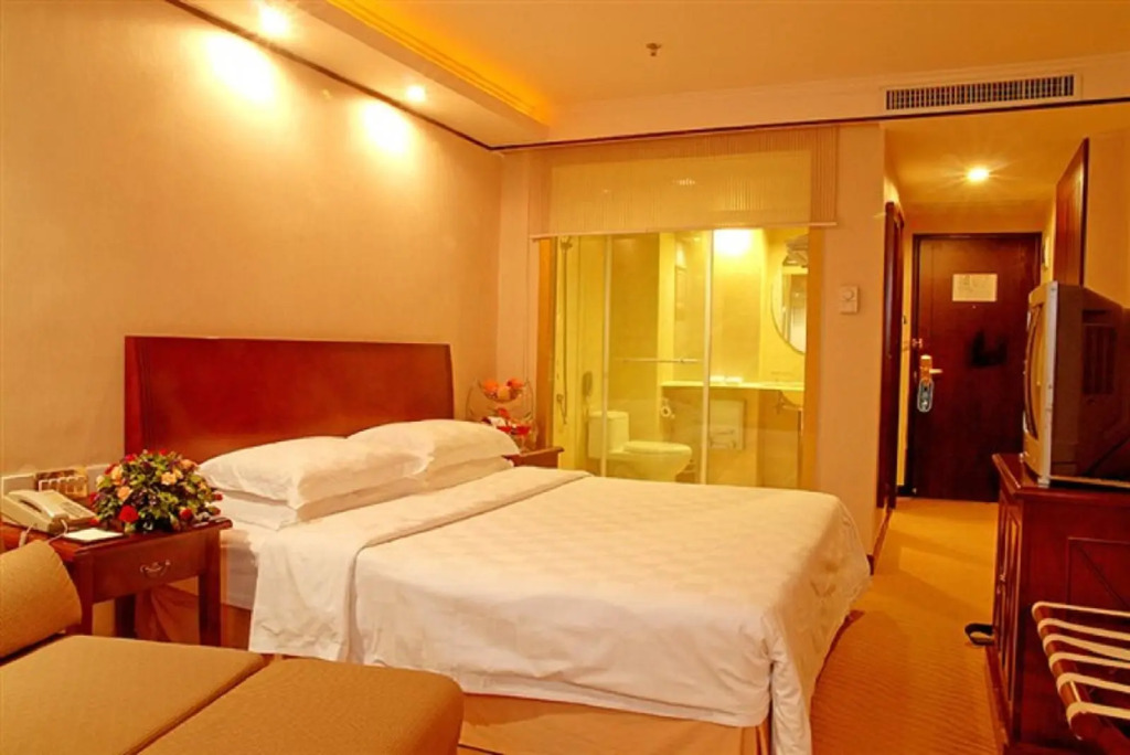 Eeril Hotel (Shenzhen Futian Convention and Exhibition Center Branch) 