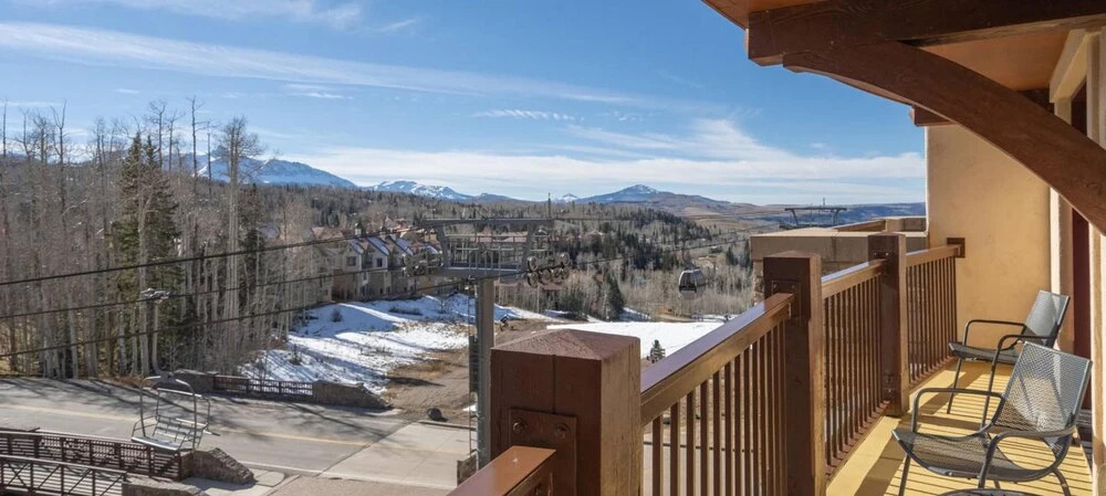 Mountain Majesty 2BD by Exceptional Stays