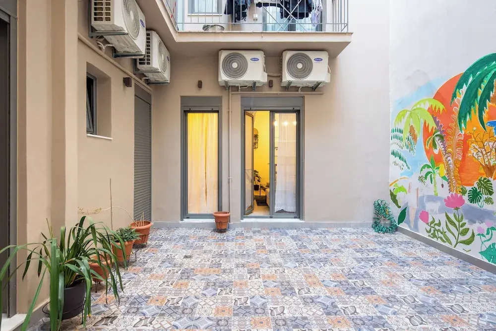 Zappa 2-BR Apt With Terrace in Athens