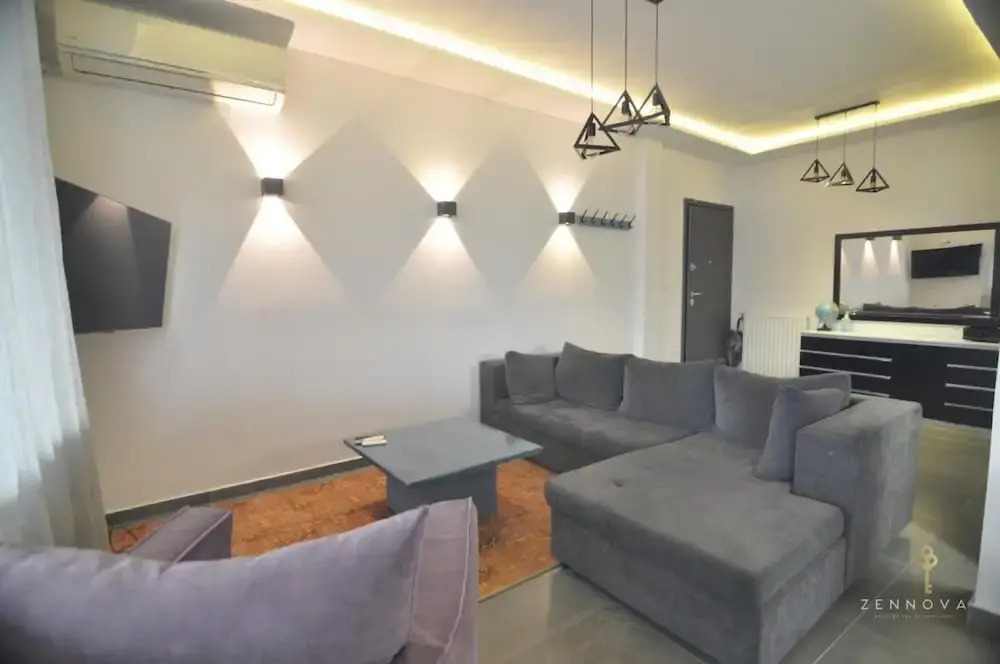 Zennova 81 Papazoli Str