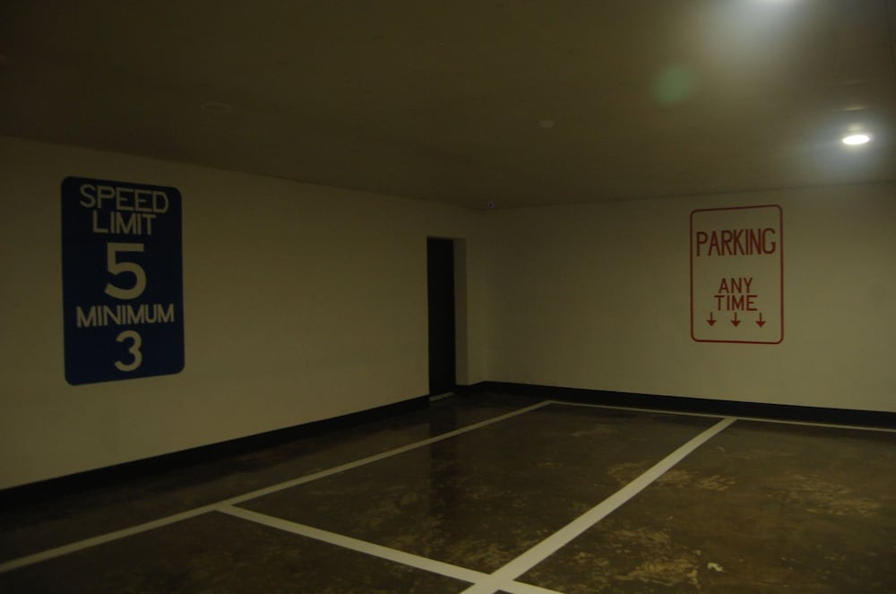 64 Inn Hotel