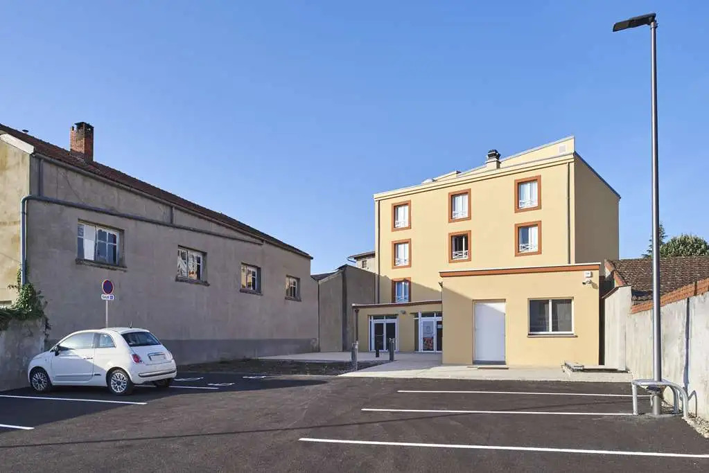 Logis Hôtel Larivaut, Puy-Guillaume