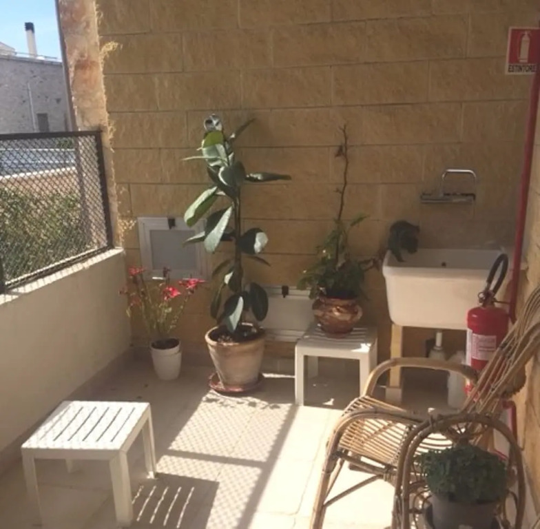 House With 2 Rooms in Grottaglie, With Pool Access, Furnished Terrace