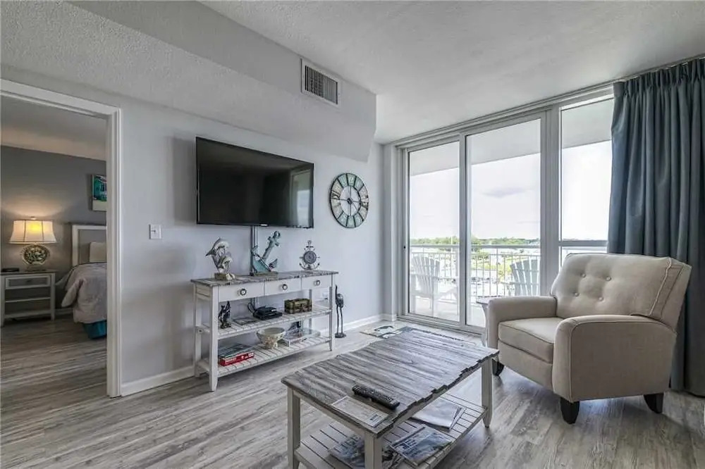 Harbourgate Marina #624 - 2 Br Condo