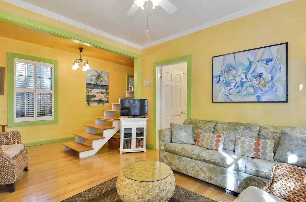 Key Lime Pie by Avantstay Ideal Location w/ Splash Pool & Out Door Dining Month Long Stays Only